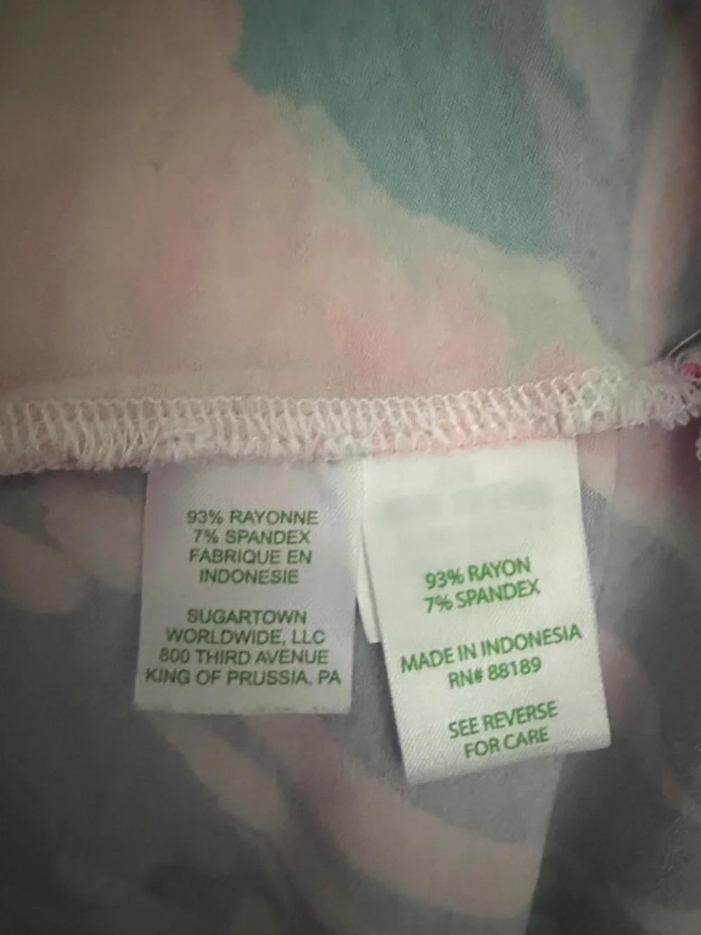 Lilly Pulitzer 3/4 Sleeve Pink, Green & Teal Swirl Print Tunic. Size Large - Picture 3 of 4